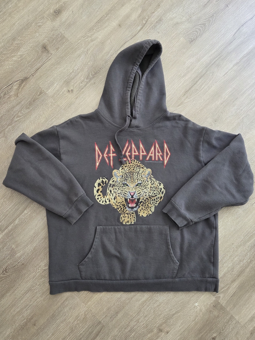 The Vinyl Icons Def Leppard Charcoal Leopard Graphic Hoodie
